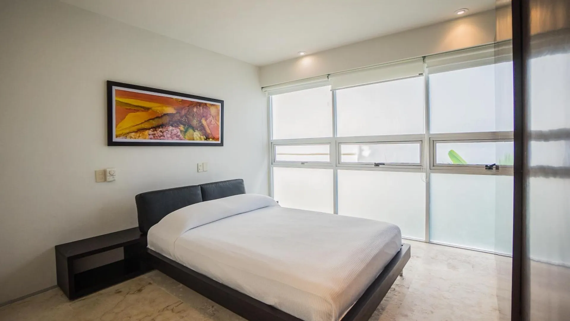 Spacious Magia Condo Steps To The Beach & 5Th Ave Playa del Carmen 0*,  México