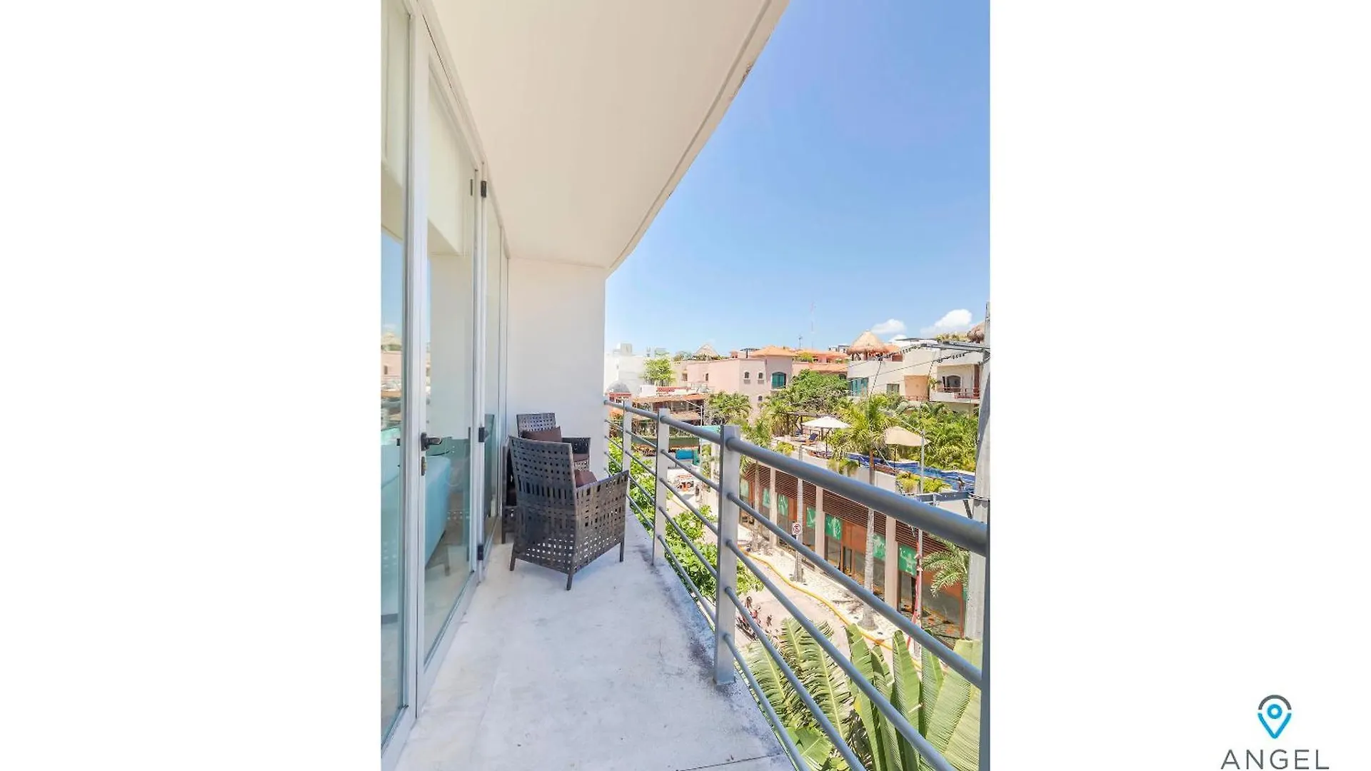 Spacious Magia Condo Steps To The Beach & 5Th Ave Playa del Carmen México